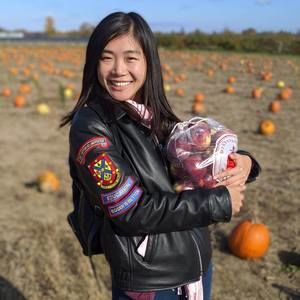 Meet your Posher, Li